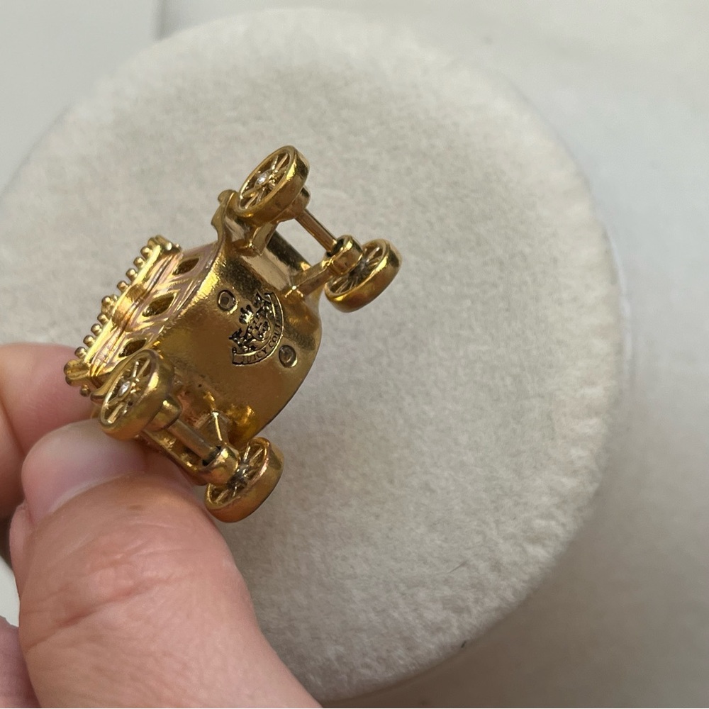 Juicy Couture pink carriage charm - Picture 2 of 4